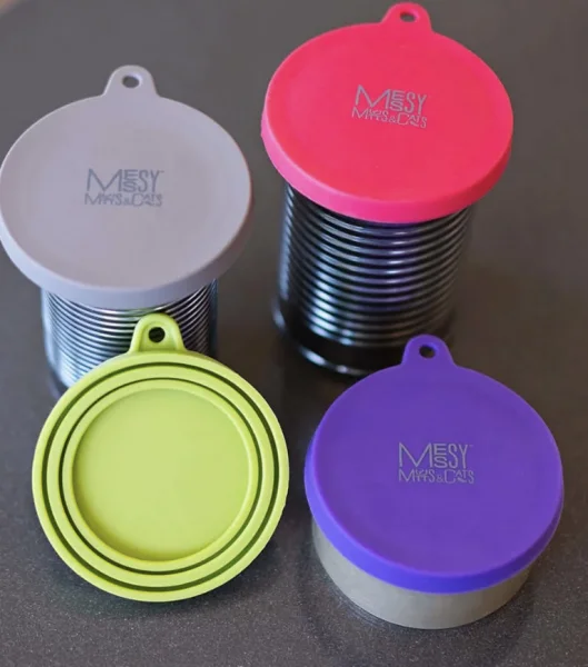 Messy Mutts Silicone Universal Can Cover